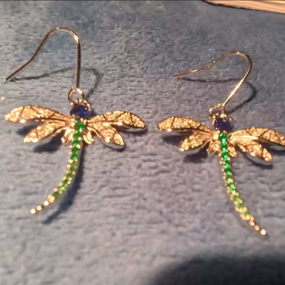 Emerald Green Dragonfly Dangle Earrings - Picture 4 of 10
